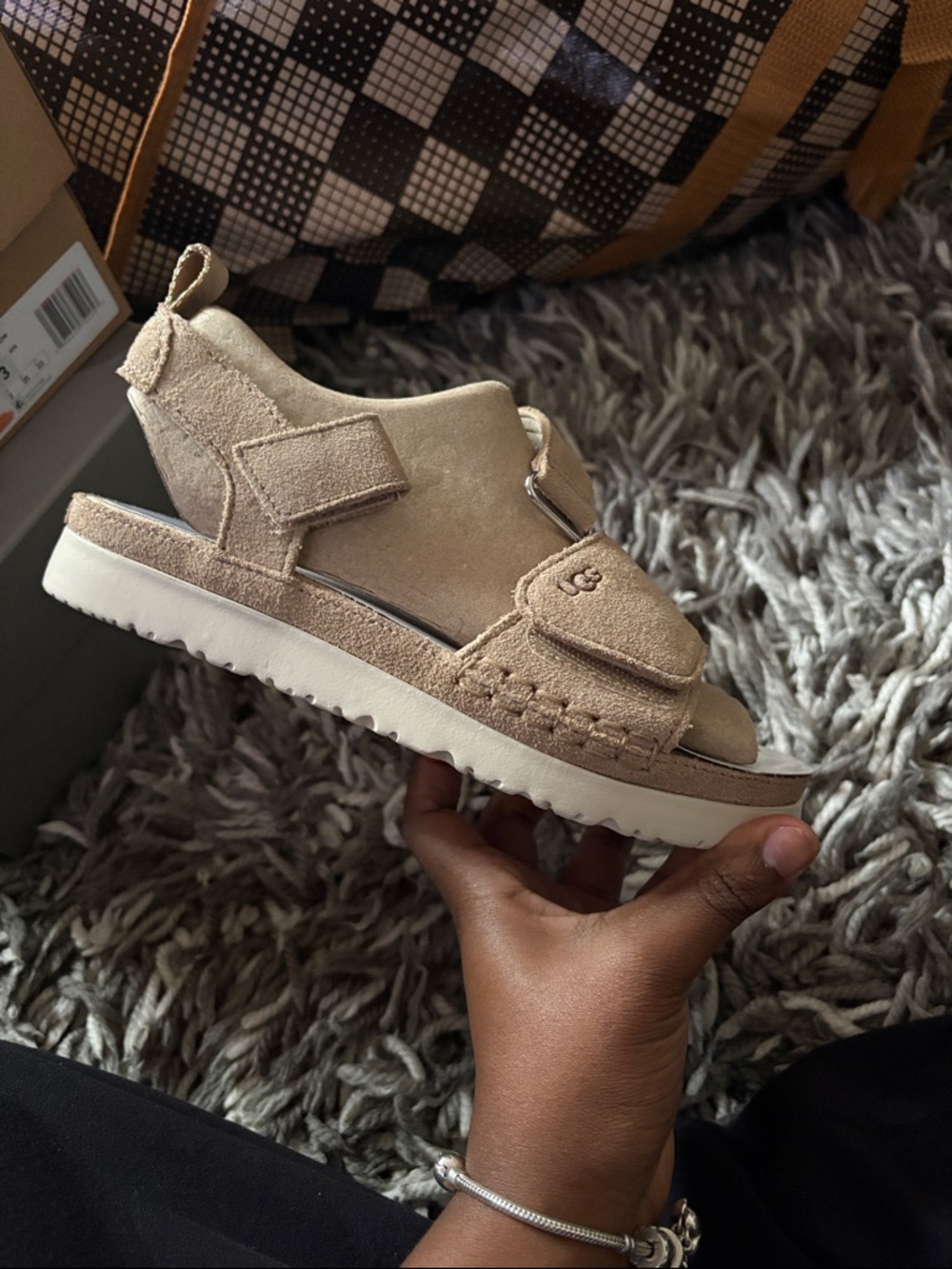 UGG kids K Goldenstar Suede Sandal